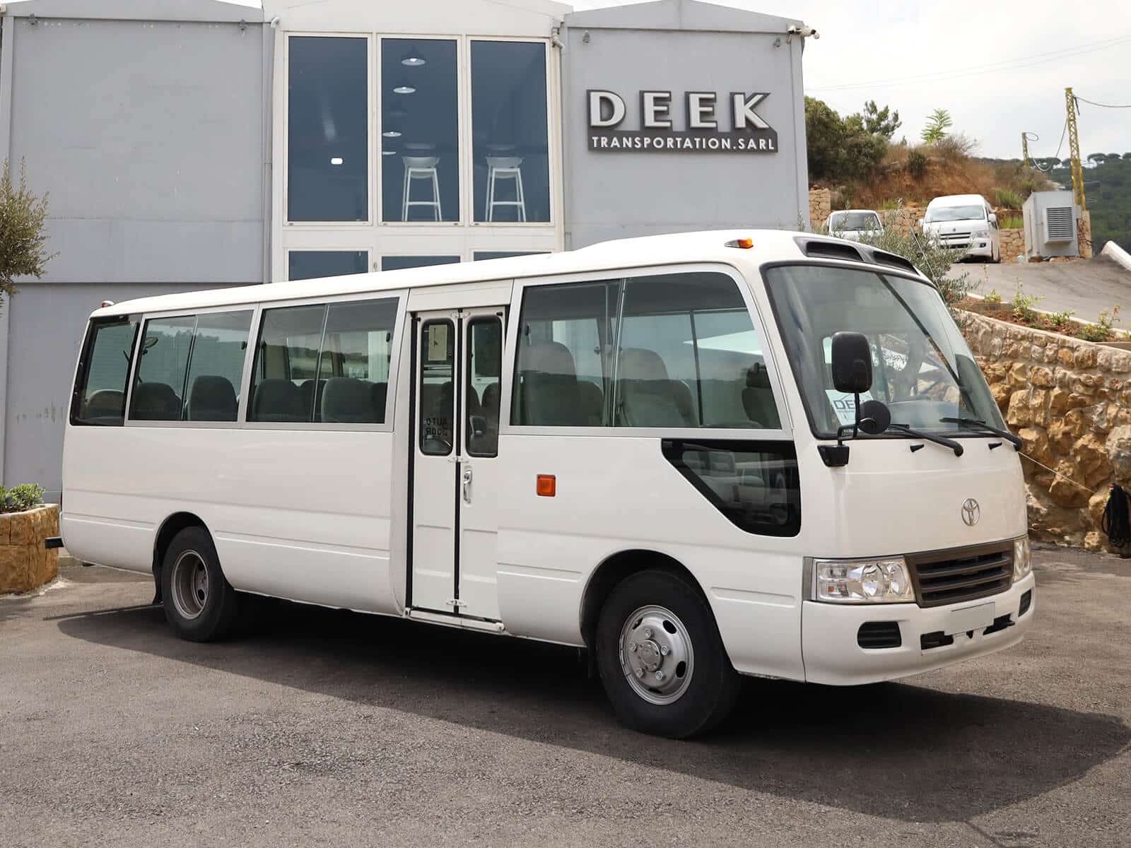 TOYOTA COASTER